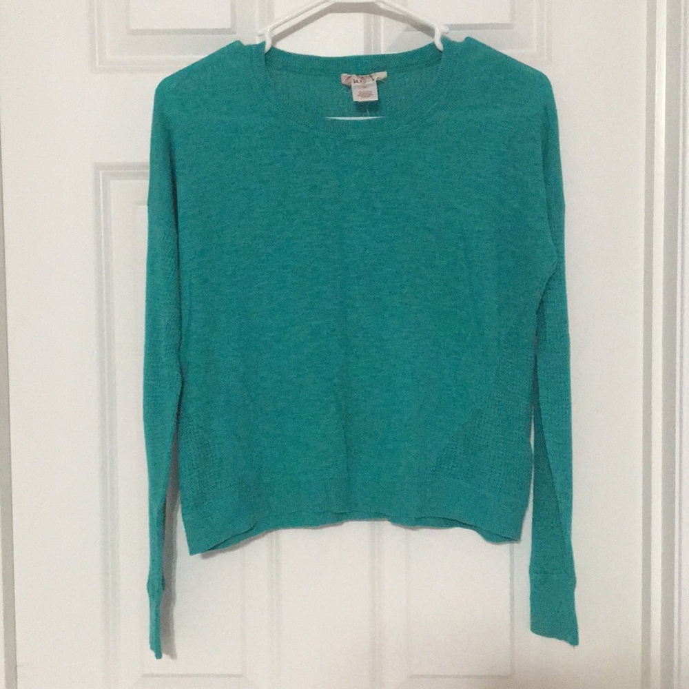 SO thin green long sleeve shirt
